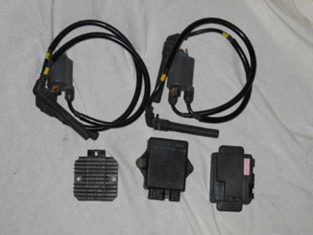 ZX9R Electrics (1)